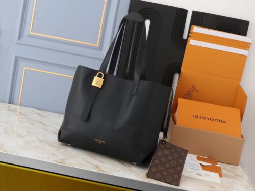 【AT7859】ルイ・ヴィトンオマージュ！ローフォークキャバストートバッグ | Louis Vuitton Malletier