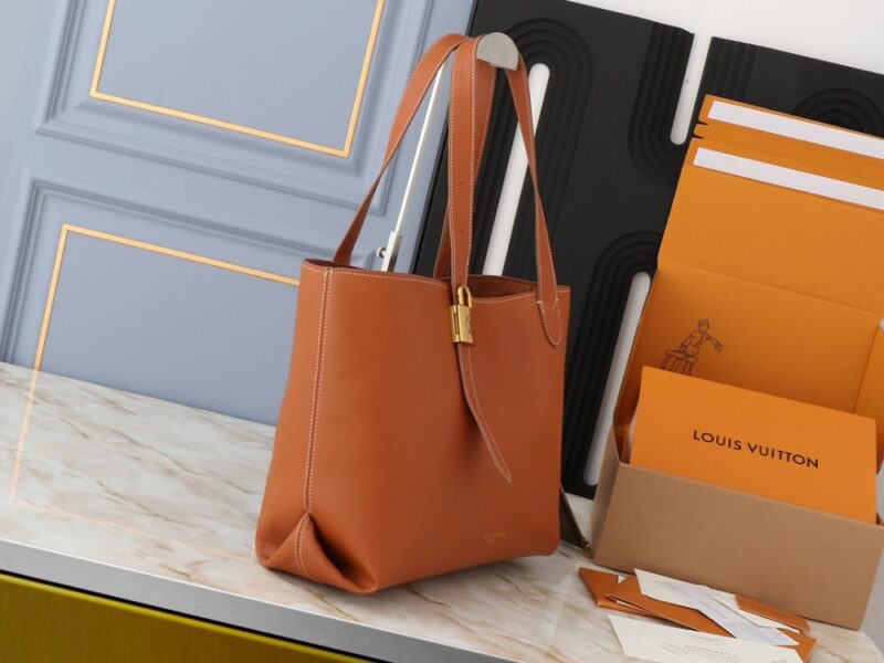 【AT7860】ルイ・ヴィトンのオレンジブラウンスエードレザーハンドバッグ | Louis Vuitton Malletier
