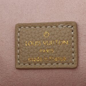 【AT7861】ルイ・ヴィトンのラグジュアリーキャンバスバッグ - 上品なデザインと高級感 | LV
