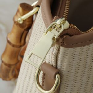 【AT7864】ルイ・ヴィトンBloomシリーズのストローハンドバッグ | Louis Vuitton Malletier