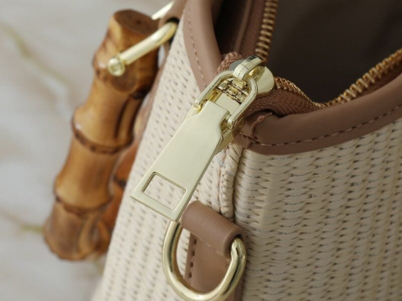 【AT7864】ルイ・ヴィトンBloomシリーズのストローハンドバッグ | Louis Vuitton Malletier