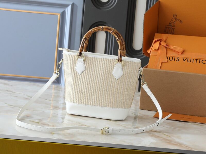 【AT7870】ルイ・ヴィトン竹ハンドルストローハンドバッグ、自然な優雅さと高級感を演出 | Louis Vuitton