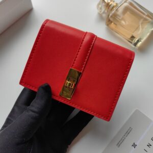 【AT8642】Celine Parisの高級TRIOMPHEフリップカードウォレット | Céline