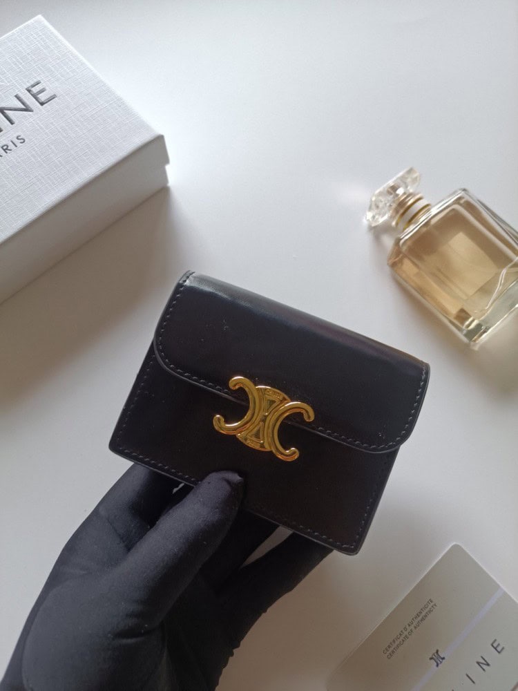 【AT8644】セリーヌパリTRIOMPHEシリーズ小財布 - 高級なフランスデザイン美学を楽しむ | Celine