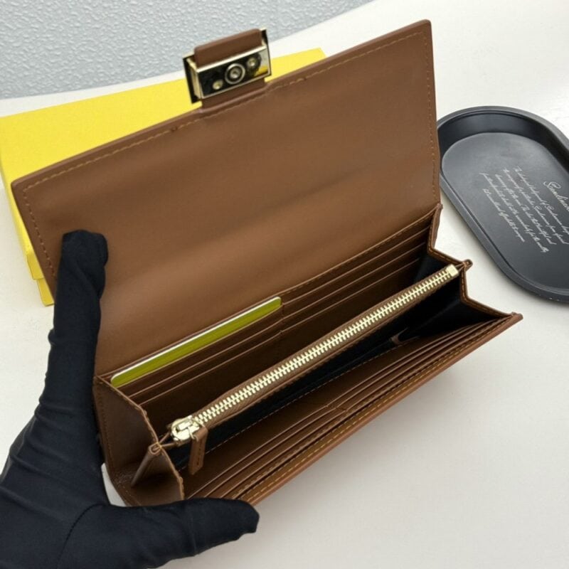 【AT8673】フェンディ(Fendi) 高級レザー長財布 - 品味と優雅さを際立たせる | Fendi Roma