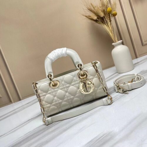 【AT8697】ディオール D-Joy シリーズハンドバッグ： 品味とエレガンスに満ちたレトロなプリンセスバッグ | Dior Paris