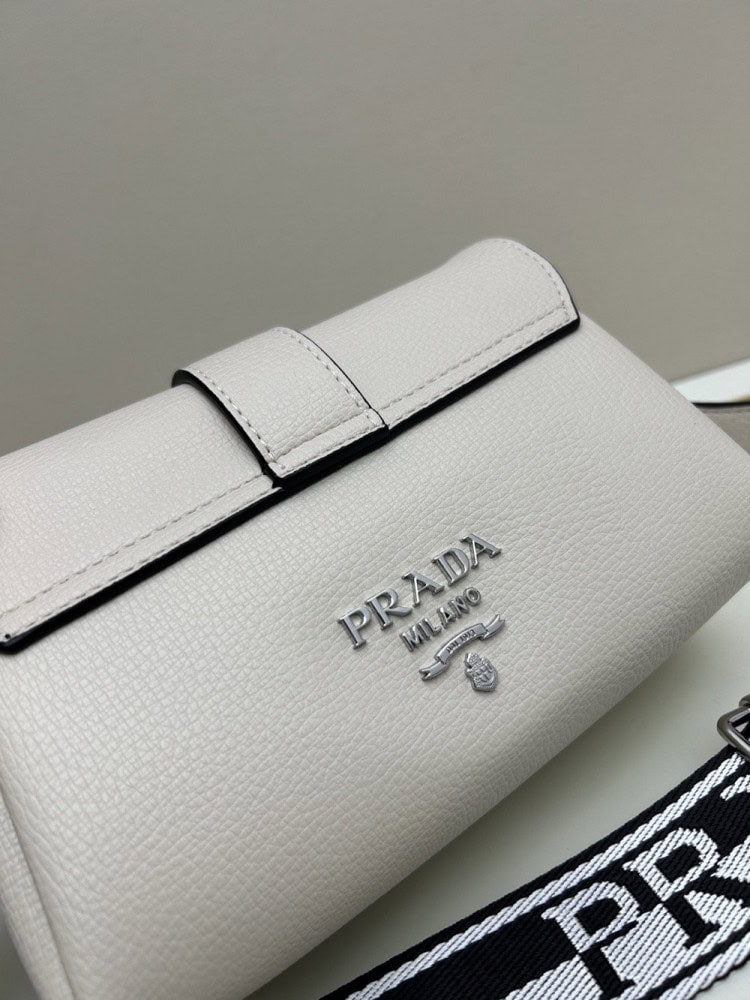 【AT8704】プラダ(PRADA)セレクトラグジュアリーレザーハンドバッグ | Prada