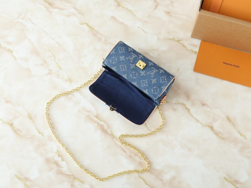 【AT8708】ルイ・ヴィトンモノグラムキャンバスPochette Camilleミニチェーンバッグ | Louis Vuitton Malletier