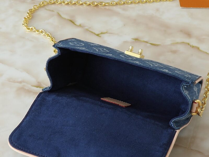 【AT8708】ルイ・ヴィトンモノグラムキャンバスPochette Camilleミニチェーンバッグ | Louis Vuitton Malletier