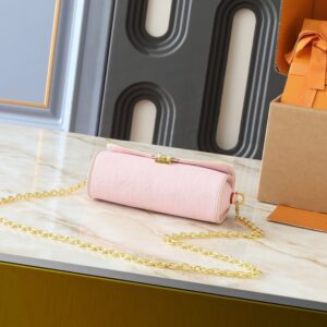 【AT8713】ルイ・ヴィトン Pochette Camille ピンクキャンバスハンドバッグ｜豪華でエレガントなデザイン | LV
