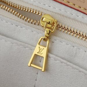 【AT8714】ルイ・ヴィトンOnthegoバッグ - モダンな都市女性のためのエレガントなファッションアイテム | Louis Vuitton