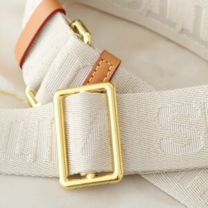 【AT8715】ルイ・ヴィトン Coussin シリーズ ハンドバッグ - 都会的なファッション魅力を持つ高級感のあるアクセサリー | Louis Vuitton