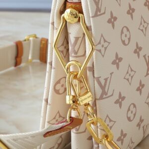 【AT8715】ルイ・ヴィトン Coussin シリーズ ハンドバッグ - 都会的なファッション魅力を持つ高級感のあるアクセサリー | Louis Vuitton