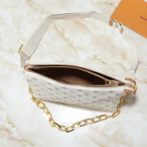 【AT8715】ルイ・ヴィトン Coussin シリーズ ハンドバッグ - 都会的なファッション魅力を持つ高級感のあるアクセサリー | Louis Vuitton