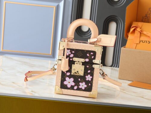 【AT8722】ルイ・ヴィトン Camera Box ハンドバッグ、桜のユニークな魅力を表現 | LV