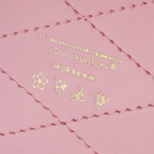 【AT8722】ルイ・ヴィトン Camera Box ハンドバッグ、桜のユニークな魅力を表現 | LV