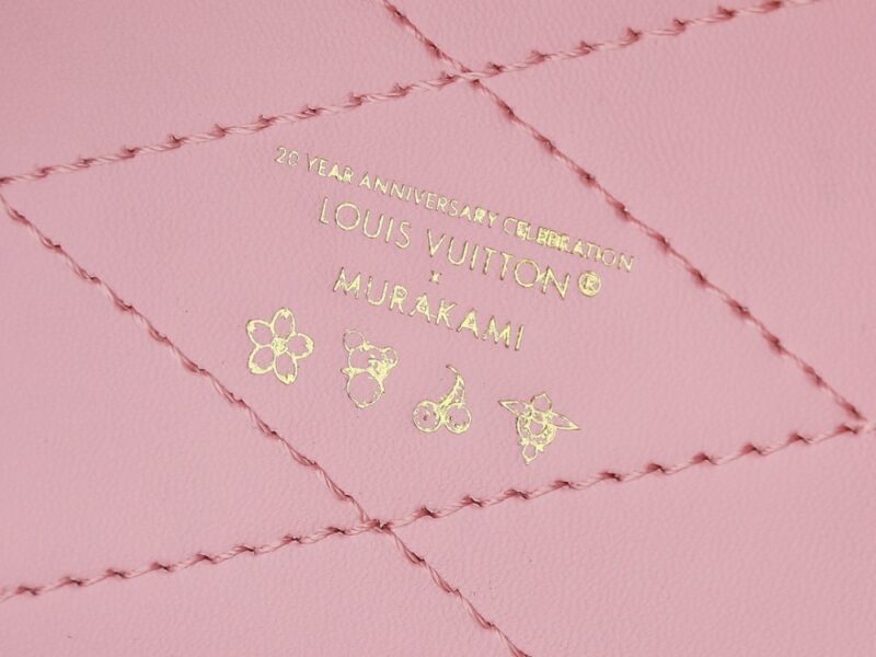 【AT8722】ルイ・ヴィトン Camera Box ハンドバッグ、桜のユニークな魅力を表現 | LV