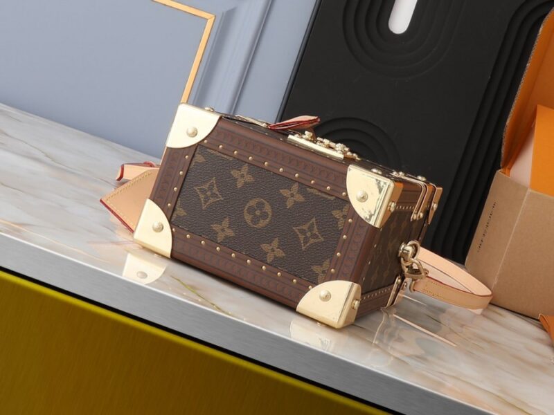 【AT8723】ルイ・ヴィトン Camera Boxハンドバッグ - 都市の若者の贅沢な旅行アイテム | Louis Vuitton Paris