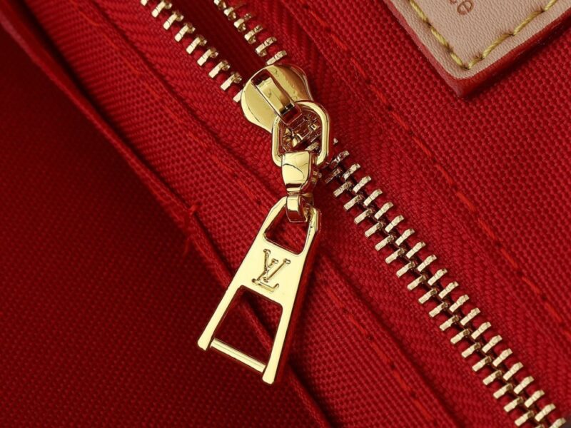 【AT8727】ルイ･ヴィトン モノグラムハンドバッグ｜エレガントな女性のためのクラシックデザイン | Louis Vuitton Malletier
