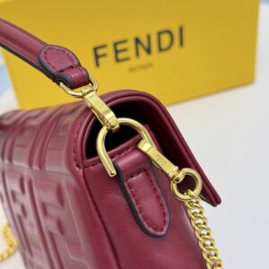 【AT8730】Fendiフェンディ法棍バッグ - ラムスキンの贅沢なアート | Fendi