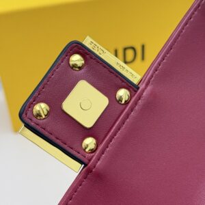 【AT8730】Fendiフェンディ法棍バッグ - ラムスキンの贅沢なアート | Fendi