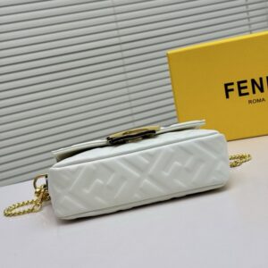 【AT8732】フェンディ高級羊革バゲットバッグ - フランス風エレガンスと華やかなデザイン | Fendi