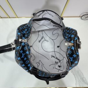 【AT8743】ルイ・ヴィトン×高岛秀トラベルバッグ - ファッションとアートの融合 | Takashi Murakami