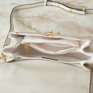 【AT8758】ルイ・ヴィトンモノグラム型押しレザー東西ポシェット・メティスバッグ | Louis Vuitton Malletier