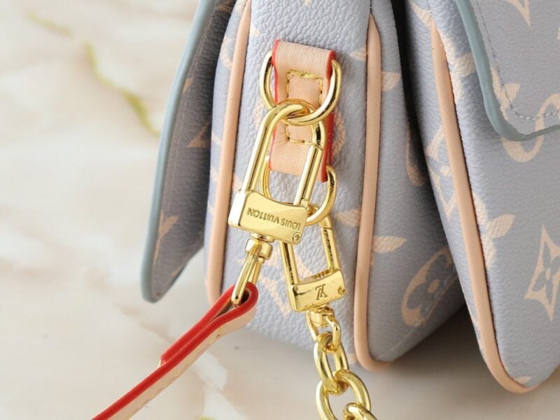 【AT8761】ルイ・ヴィトンPochette Métis East Westバッグ：都会の女性に贅沢なアート品 | Louis Vuitton Malletier