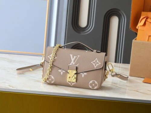 【AT8762】ルイ・ヴィトンのPochette Métis East Westバッグ - 都会の女性の贅沢なラグジュアリースタイル | Louis Vuitton