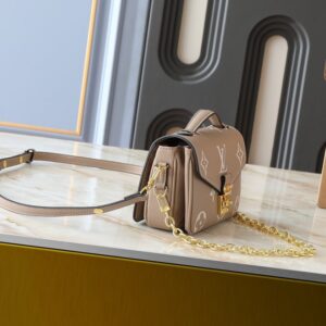 【AT8762】ルイ・ヴィトンのPochette Métis East Westバッグ - 都会の女性の贅沢なラグジュアリースタイル | Louis Vuitton