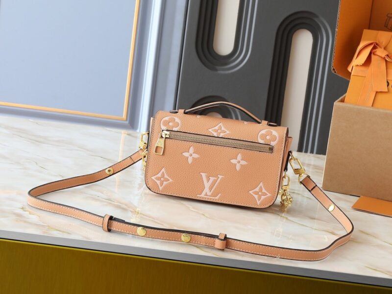 【AT8763】ルイ・ヴィトン Pochette Métis East West ハンドバッグ、オシャレ都会女性におすすめの贅沢なバッグ | Louis Vuitton Paris