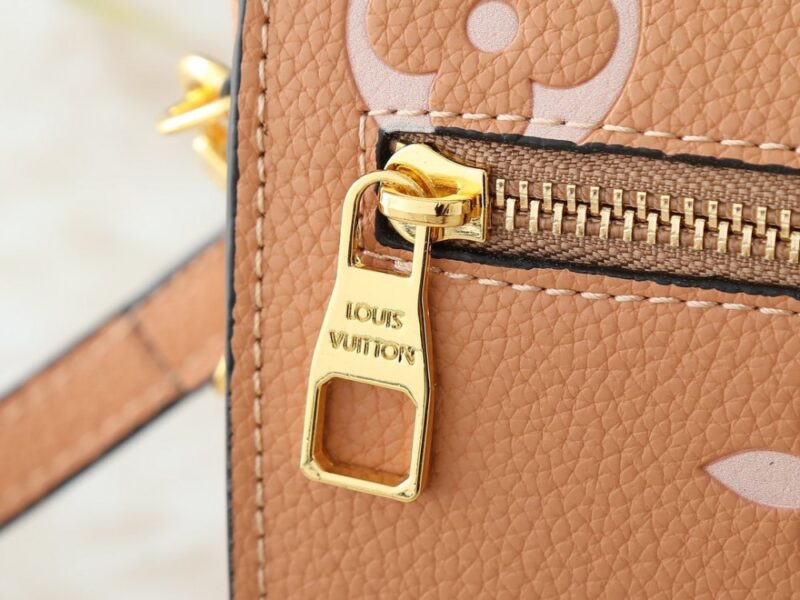 【AT8763】ルイ・ヴィトン Pochette Métis East West ハンドバッグ、オシャレ都会女性におすすめの贅沢なバッグ | Louis Vuitton Paris