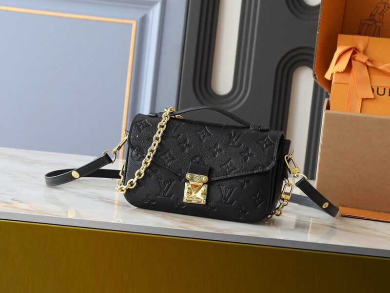 【AT8767】ルイ・ヴィトン モノグラムキャンバスチェーンバッグ | Louis Vuitton Malletier