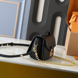 【AT8767】ルイ・ヴィトン モノグラムキャンバスチェーンバッグ | Louis Vuitton Malletier