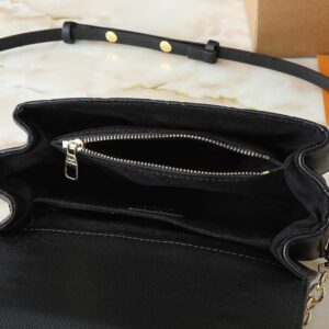 【AT8767】ルイ・ヴィトン モノグラムキャンバスチェーンバッグ | Louis Vuitton Malletier