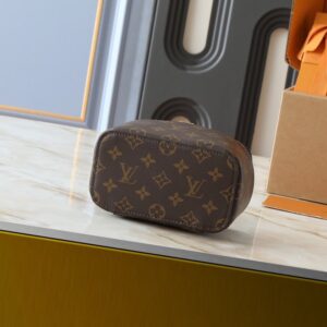 【AT8770】ルイ・ヴィトン モノグラム柄 旅行用ジュエリーボックス | Louis Vuitton