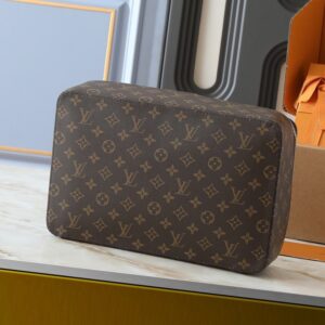 【AT8772】ルイ・ヴィトン モノグラム柄 旅行ジュエリーボックス | Louis Vuitton Malletier