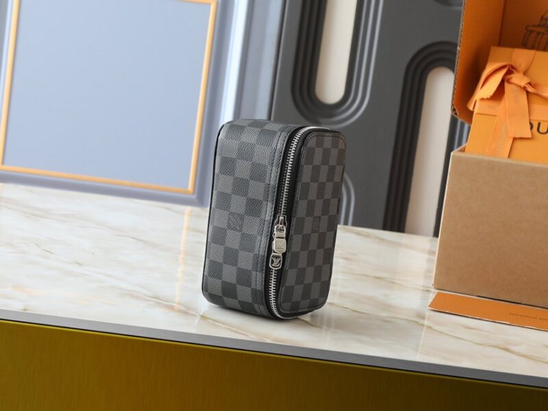 【AT8773】ルイ・ヴィトン・チェック柄ハンドバッグ - 都会の洗練された生活美学を表現 | Louis Vuitton