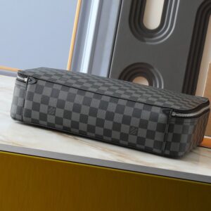 【AT8775】ルイ・ヴィトンのチェック柄ジュエリーボックス - 贅沢な収納アイテム | Louis Vuitton Paris
