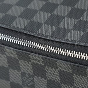 【AT8775】ルイ・ヴィトンのチェック柄ジュエリーボックス - 贅沢な収納アイテム | Louis Vuitton Paris
