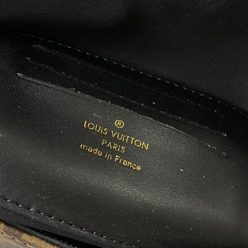 【AT8782】Louis Vuittonのモノグラムコレクション Ivy チェーンバッグ | Louis Vuitton