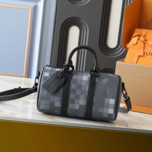 【AT8794】ルイ・ヴィトンミニトラベルバッグ-都市のファッションセンスを感じさせる25cmサイズ | Louis Vuitton Paris