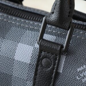 【AT8794】ルイ・ヴィトンミニトラベルバッグ-都市のファッションセンスを感じさせる25cmサイズ | Louis Vuitton Paris