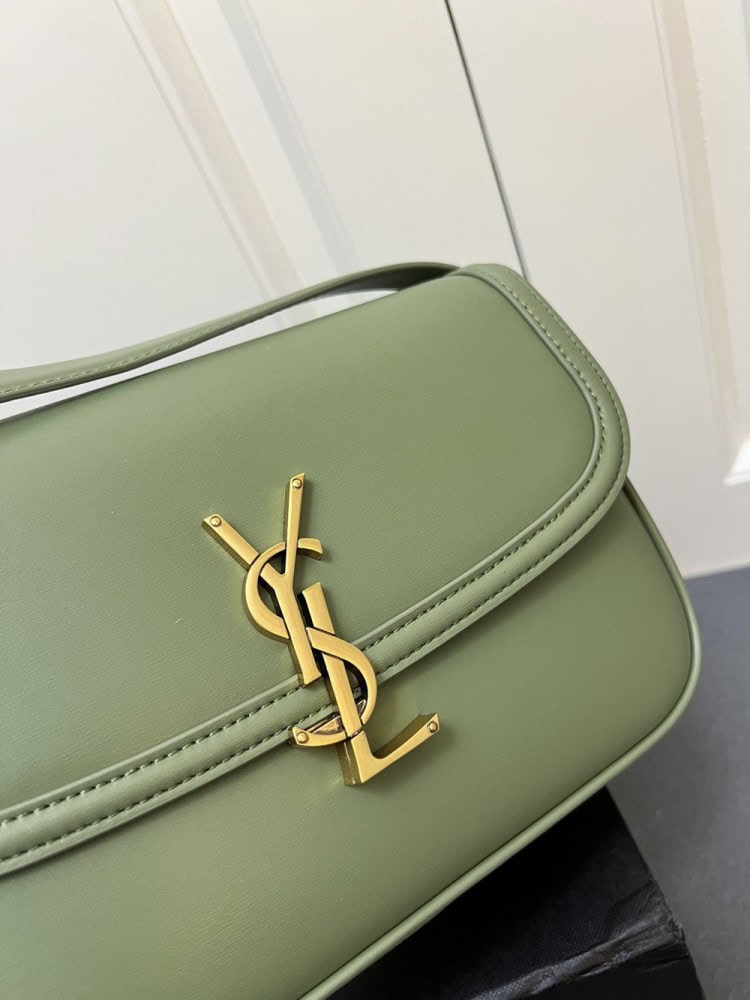 【AT8815】Saint Laurent(サンローラン)のオリーブグリーンレザートートバッグ | Yves Saint Laurent