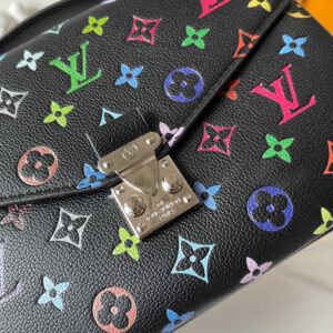 【AT8842】ルイヴィトン×村上隆コラボ黒ハンドバッグ、都会の大人女性に最適、ファッションとアート完璧融合 | Louis Vuitton Paris