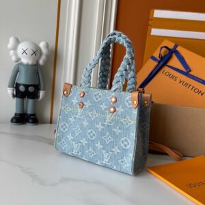 【AT8845】ルイ・ヴィトンデニムハンドバッグ：都会のエリートにふさわしいエレガントなバッグ | Louis Vuitton