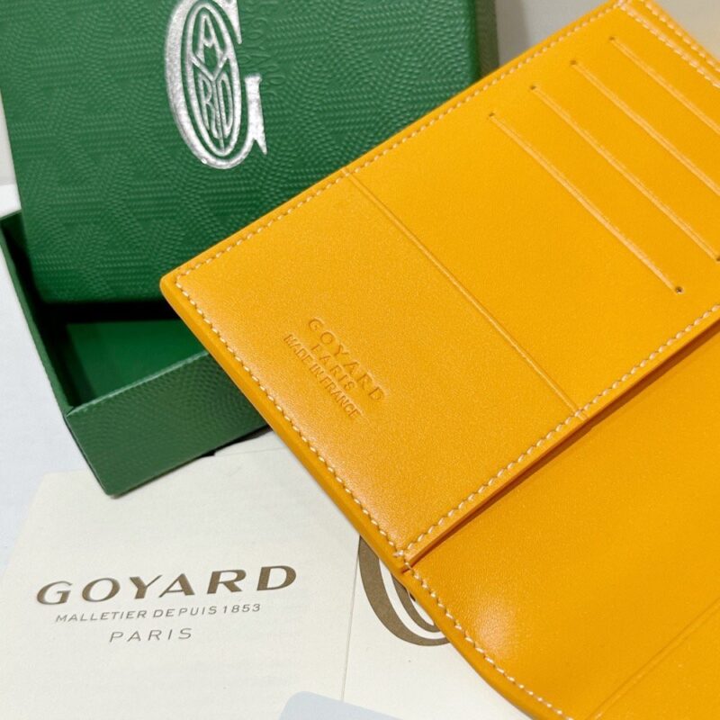 【AT8859】ゴヤール(Goyard) Grenelleパスポートケース - 高級レザーアクセサリー、旅行者に最適 | Maison Goyard