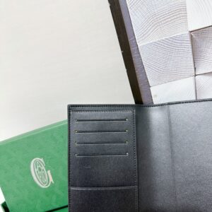【AT8862】高級ゴヤGrenelleパスポートケース | 旅行の優雅なパートナー | Maison Goyard