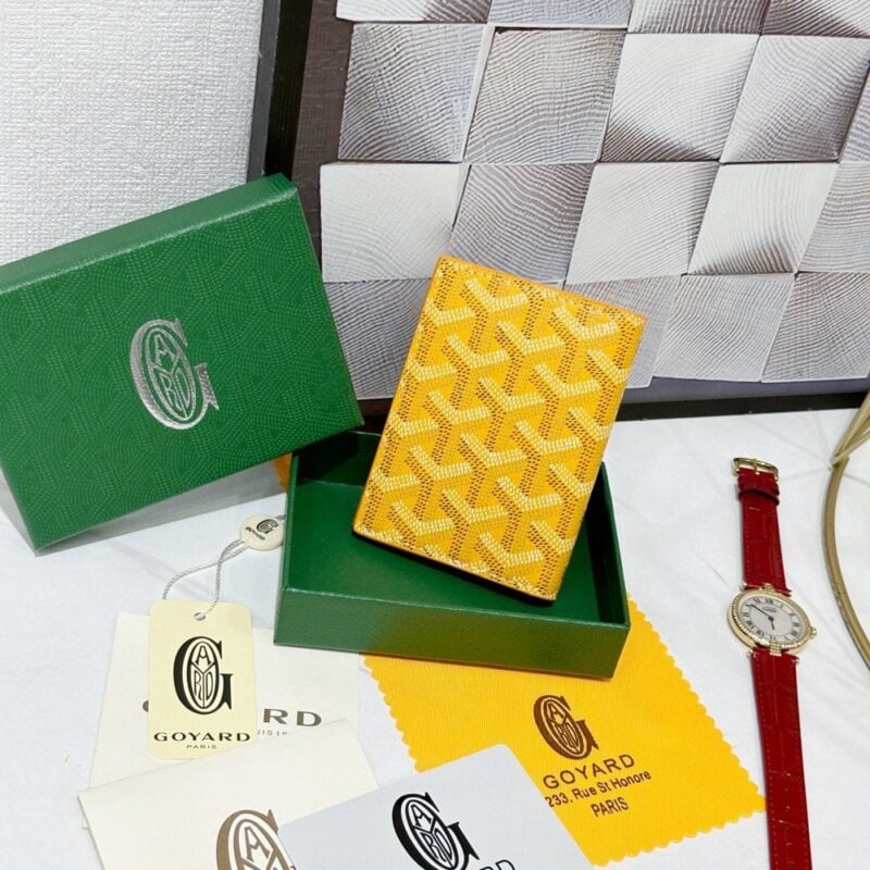 【AT8869】ゴヤール(Goyard)サン=マルクシリーズ：エレガントな黄色の幾何学模様カードケース | Maison Goyard